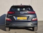 Hyundai Kona Electric EV Comfort Smart 64 kWh Automaat / Accu SOH 100% / CCS snellader / WLTP bereik 484 km bereik stad 660 km / Stuur- & Stoelverwarming / Navigatie via Apple Carplay/Android Auto / Adaptief cruise control / Achteruitrijcamera / Keyless Entry/Start /