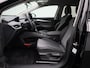 Skoda Enyaq iV 60 Sportline 58 kWh | Automaat | Navigatie | Climate Control | Cruise Control | Achteruitrijcamera | Keyless-Entry | Parkeersensoren | Stoel/Stuur verwarming | Sportstoelen | Lichtmetalen velgen |