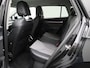 Skoda Enyaq iV 60 Sportline 58 kWh | Automaat | Navigatie | Climate Control | Cruise Control | Achteruitrijcamera | Keyless-Entry | Parkeersensoren | Stoel/Stuur verwarming | Sportstoelen | Lichtmetalen velgen |