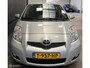 Toyota Yaris 1.3 VVTi Automaat-Parkeersensor-Cruise Contr.