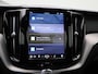 Volvo XC60 2.0 T6 Plug-in hybrid AWD Plus Dark | Automaat | Trekhaak | Panorama dak | Achterbank verwarming | Stoel/Stuur verwarming | Virtual cockpit | Memory seat | Leder | Camera | Apple carplay