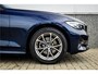 BMW 3-Serie Touring 320i Sportline Panorama / Camera / Individual / HiFi /