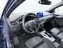 Ford Focus Wagon 1.5T AUT-8 150PK Active X Navi Head-Up Adaptive Cruise Camera Apple Carplay Android Virtual-Cockpit Pdc Ecc Sport Stoelen Business Elek.Achterklep Privacy Glas Led Isofix Wifi DAB Park-Asist Dodehoek-Asist Lane Assist Virtual Cockpit Keyless 1e Eigenaar Dealeronderhouden orig.NLse auto € 39.000 nieuw! 1.500KG trekvermogen