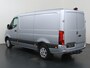 Mercedes-Benz Sprinter 317 CDI | Aut. | L2 H1 | Select | 3500 KG. AHW | ACHTERUITRIJCAMERA | NAVIGATIE | CRUISE CONTROL | TREKHAAK | BETIMMERDE LAADRUIMTE | 3-ZITS | LICHT -/ REGEN SENSOR | CERTIFIED