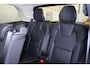 Volvo XC90 T8 Recharge AWD Ultra Dark - Luchtvering - Panorama/schuifdak - IntelliSafe Assist & Surround - 360º Camera - Bowers & Wilkins audio - Adaptieve LED koplampen - Verwarmde voorstoelen, stuur & achterbank - Parkeersensoren voor & achter - Elektr. bedienb. voorstoelen met geheugen - Geventileerde voorstoelen - Head up display - Draadloze tel. lader - Extra getint glas - Elektr. inklapbare trekhaak - 22' LMV