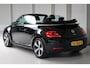 Volkswagen Beetle Cabriolet 1.2 TSI Design BlueMotion Navigatie | Dodehoekassistent | Stoelverwarming | 18" Velgen