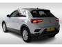 Volkswagen T-Roc 1.5 TSI Style Navigatie | Inklapbare spiegels | Climate Control | Privacy Glass
