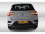 Volkswagen T-Roc 1.5 TSI Style Navigatie | Inklapbare spiegels | Climate Control | Privacy Glass
