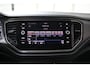 Volkswagen T-Roc 1.5 TSI Style Navigatie | Inklapbare spiegels | Climate Control | Privacy Glass