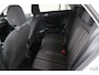 Volkswagen T-Roc 1.5 TSI Style Navigatie | Inklapbare spiegels | Climate Control | Privacy Glass