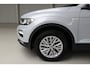 Volkswagen T-Roc 1.5 TSI Style Navigatie | Inklapbare spiegels | Climate Control | Privacy Glass