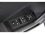 Volkswagen T-Roc 1.5 TSI Style Navigatie | Inklapbare spiegels | Climate Control | Privacy Glass