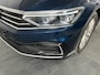 Volkswagen Passat Variant 1.4 TSI PHEV GTE Business / AUTOMAAT/ PANO/ LEER/ DIGITAL DASH/ HEAD-UP DISPLAY/ PARK. SENSOREN/ 360 CAMERA/ CLIMA/ STOELVERWARMING V&A/ APP-CONNECT/ NAVI