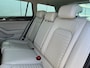 Volkswagen Passat Variant 1.4 TSI PHEV GTE Business / AUTOMAAT/ PANO/ LEER/ DIGITAL DASH/ HEAD-UP DISPLAY/ PARK. SENSOREN/ 360 CAMERA/ CLIMA/ STOELVERWARMING V&A/ APP-CONNECT/ NAVI