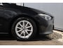 Mercedes-Benz CLA Shooting Brake 180 Business Solution Automaat Panoramadak Widescreen Full LED Stoelverwarming Navigatie Achteruitrijcamera Clima Cruise Control