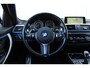 BMW 3-Serie Touring 320i M Sport Shadow Executive | Incl. 12 maanden garantie | 100% onderhouden | Head-up display | Cruise control | stoelverwarming | Navigatie | Parkeersensoren | Climate control |
