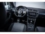 Volkswagen Tiguan 2.0 TSI 230pk 4Motion R-Line I Pano I Elek.trekhaak I Virtual-cockpit I Carplay I HuD I ACC I 1e-eig.