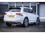 Volkswagen Tiguan 2.0 TSI 230pk 4Motion R-Line I Pano I Elek.trekhaak I Virtual-cockpit I Carplay I HuD I ACC I 1e-eig.