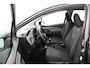 Toyota Yaris 1.3 VVT-i Aspiration | Airco | Parkeercamera | Cruise control |