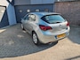 Opel Astra 1.4 Turbo Cosmo,Cruise control,Parking system,Navi,Isofix,Airco,Automaat