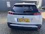 Peugeot e-2008 EV Allure Pack 50 kWh LMV / Stoelverwarming / Led / Clima / camera