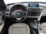 BMW 3-Serie 318i Luxury Edition | Sportstoelen | Leder | Stoelverwarming | Full LED | Navigatie | Parkeerhulp | Cruise control | Climate control | Bluetooth | Origineel NL