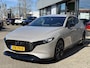 Mazda 3 2.5 e-SkyActiv-G M Hybrid 140 Homura /Automaat/Aero Pack/Black Pack/Verlichte instaplijsten/Nieuwprijs €44.744,-!/