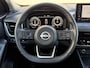 Nissan Qashqai 1.3 MHEV Xtronic N-Connecta Automaat / Fabrieksgarantie tot 06-2028 / 1.800 kg trekgewicht / Panorama dak / Elektrische klep / HUD / Camera 360° /  Cold pack / Stuur-, stoel- en voorruitverwarming / Navigatie / Apple Carplay Android / 18" LM wielen / Dodehoek Detectie /