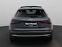 Audi A3 Sportback 30 TFSI S edition 116 PK l S-Line exterieur | Automaat | Adaptive cruise control | Panoramadak | Camera | Head-up display | Navigatie | SONOS | Autom. airconditioning 3 zones | Stoelverwarming voorin | Trekhaak | Lichtpakket ambient lighting |