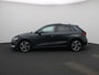 Audi A3 Sportback 30 TFSI S edition 116 PK l S-Line exterieur | Automaat | Adaptive cruise control | Panoramadak | Camera | Head-up display | Navigatie | SONOS | Autom. airconditioning 3 zones | Stoelverwarming voorin | Trekhaak | Lichtpakket ambient lighting |
