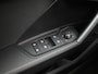 Audi A3 Sportback 30 TFSI S edition 116 PK l S-Line exterieur | Automaat | Adaptive cruise control | Panoramadak | Camera | Head-up display | Navigatie | SONOS | Autom. airconditioning 3 zones | Stoelverwarming voorin | Trekhaak | Lichtpakket ambient lighting |