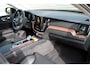 Volvo XC60 2.0 T8 Plus Dark / INCL. 12 mnd BOVAG / Full Option / Luchtverin