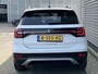 Volkswagen T-Cross 1.0 TSI Life / App connect / Parkeersensoren V+A / Climate controle / Lichtmetaal 16 inch / P4