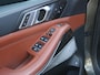 BMW X5 xDrive50e | M SPORT | LEDER | H&K | PANO-DAK | HEAD-UP | STOELVERK. | TREKHAAK | 360° CAMERA | CRUISE | NAVI | STOEL/STUURVERW. |