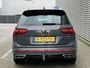 Volkswagen Tiguan 1.4 TSI eHybrid R-Line Business+ / Digitaal dashboard / Pano / Navigatie / App connect / Camera / Parkeersensoren V+A / Zwenkbare trekhaak / P4