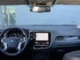 Mitsubishi Outlander 2.4 PHEV 240pk 4WD Aut Intense+ I Open Dak I Stoel/Stuurverwarming I LED verlichting I Navigatie I Electrische achterklep I Camera I