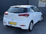 Hyundai i20 1.2 HP i-Motion Comfort 2e Eigenaar,Navi,Trekhaak,Camera,Pdc,Dealer Onderhouden,N.A.P,Rijstrooksensor,Nieuwe Apk bij Aflevering