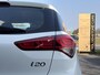 Hyundai i20 1.2 HP i-Motion Comfort 2e Eigenaar,Navi,Trekhaak,Camera,Pdc,Dealer Onderhouden,N.A.P,Rijstrooksensor,Nieuwe Apk bij Aflevering