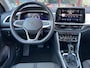 Volkswagen T-Roc 1.5 TSI Life Business | BTW | ACC | PDC | Keyless | Carplay | Stoelverw. |