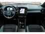 Volvo XC40 T5 Recharge R-Design | Standkachel | Harman Kardon | 20'' Lichtmetalen Velgen | Verwarmbare Voorstoelen | Trekhaak | Getint Glas | Parkeercamera | Volvo On Call | Actieve Bochtverlichting | BLIS | Power Seats | Draadloze Oplader Telefoon