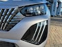 Peugeot 2008 1.2 Hybrid 136 GT Elektr bed. voorstoel / Alcantara / 360 camera / Navi / Stoelverwarming / Keyless