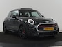 MINI John Cooper Works 2.0 Cooper | 231pk | Panoramadak | Harman/Kardon | Full LED | Sportstoelen | Navigatie | Bluetooth | Cruise control | Airco | Origineel NL | 2e eigenaar