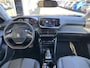 Peugeot 2008 1.2 PureTech Allure Pack | Trekhaak | Climate & Cruise Control | AppleCarplay/Android Auto | Achteruitrijd Camera | Stoelverwarming |