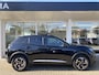 Peugeot 2008 1.2 PureTech Allure Pack | Trekhaak | Climate & Cruise Control | AppleCarplay/Android Auto | Achteruitrijd Camera | Stoelverwarming |