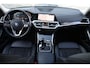BMW 3-Serie Touring 330e Sport Line PHEV | Memory | Stoelverwarming | Halfleder | Navigatie | Carplay | Dealer onderhouden
