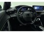 Peugeot 2008 1.2T 130pk Automaat 130 GT | Climate & Cruise Control | 3D-Cockpit | Achteruitrijcamera | Apple CarPlay/Android Auto |