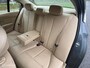 BMW 3-Serie 320i High Executive Cremeleer Navi Pdc Headup