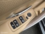 BMW 3-Serie 320i High Executive Cremeleer Navi Pdc Headup
