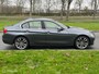 BMW 3-Serie 320i High Executive Cremeleer Navi Pdc Headup