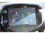 Peugeot 108 1.0 e-VTi Allure | Navi by app | Camera | Climate control | Lichtmetaal | Bluetooth |